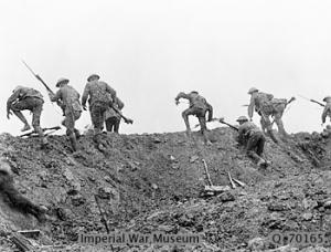 Staged combat scene from the Battle of the Somme film (1916)