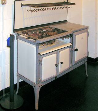 1930s Gas Stove
