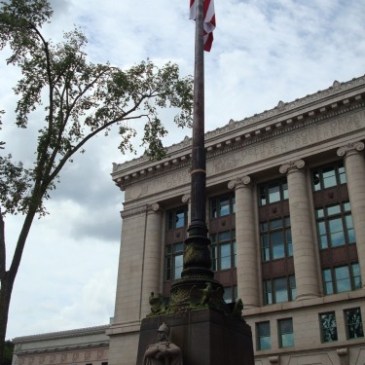 Duluth Soldiers and Sailors Monument